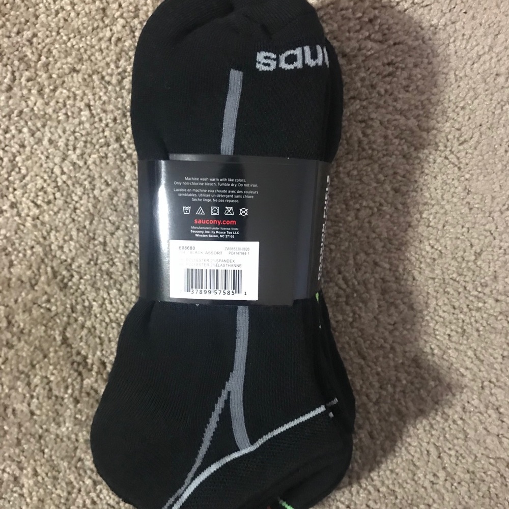 Saucony Men's 6 Pack Performance Socks |Size:8-12 - Picture 6 of 8